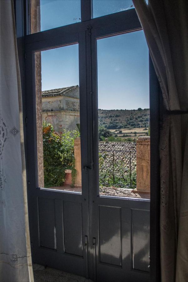 Casale Bibbinello Villa Palazzolo Acreide Bagian luar foto